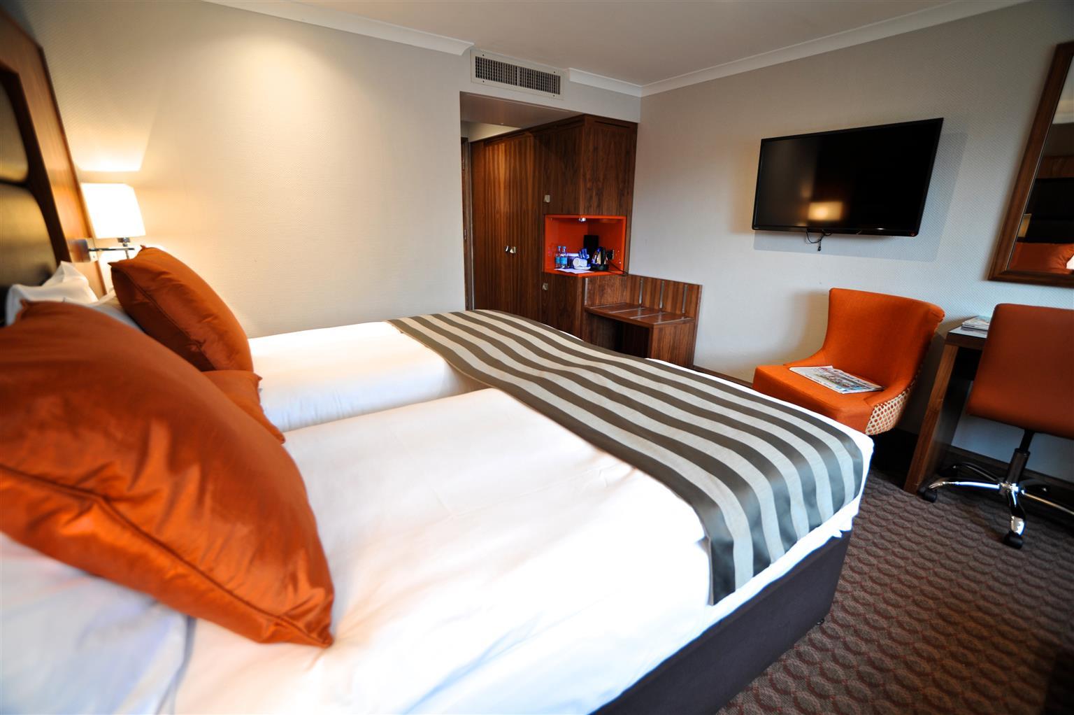 Frensham Pond Country House Hotel & Spa Farnham  Luaran gambar