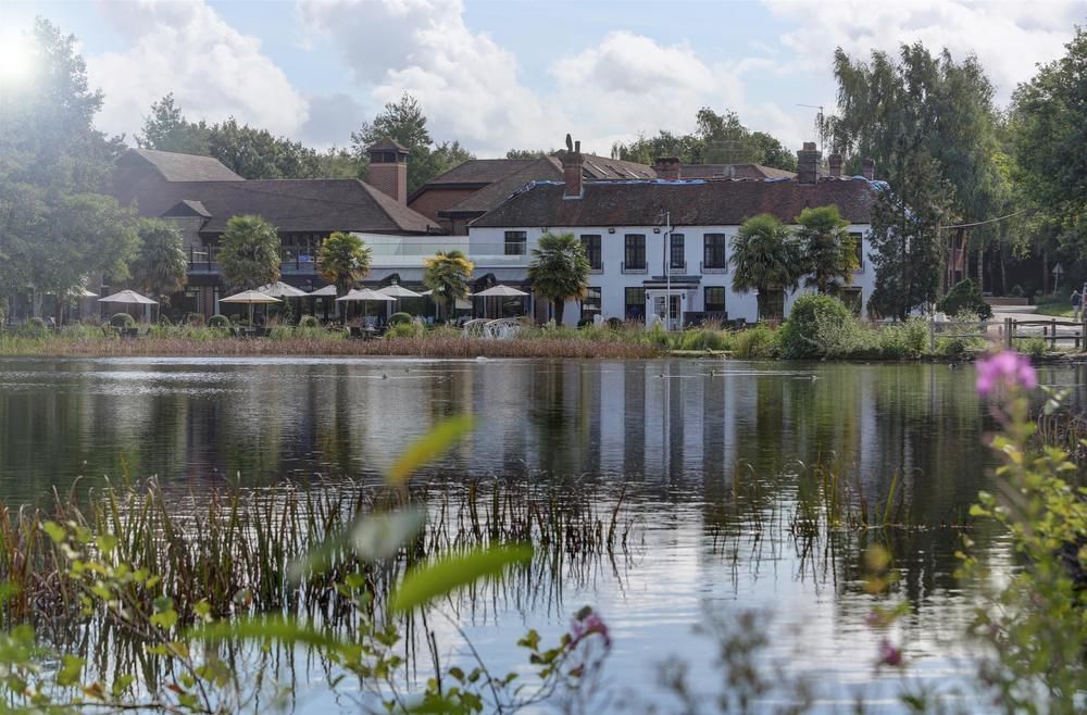 Frensham Pond Country House Hotel & Spa Farnham  Luaran gambar